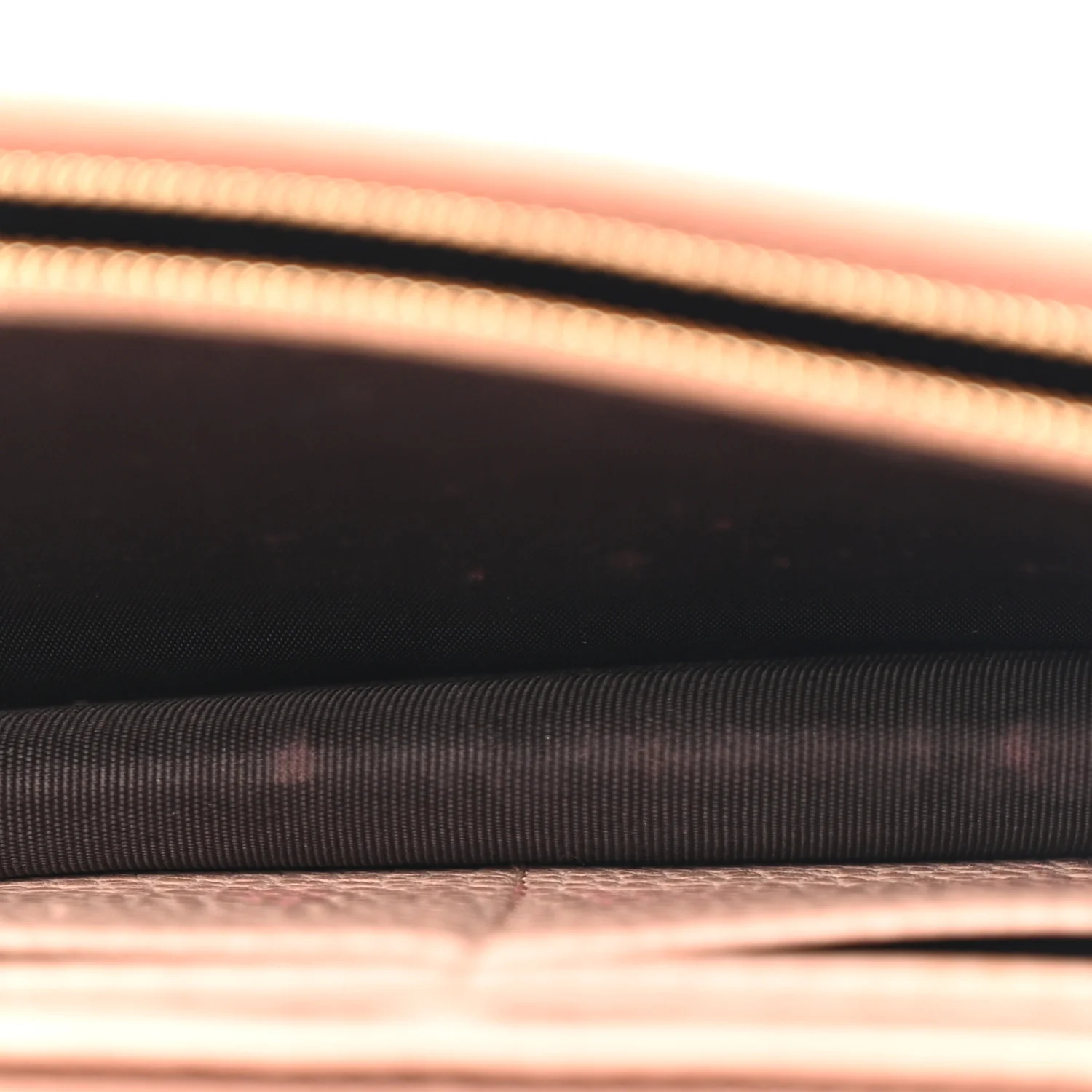 Dollar Calfskin Mini GG Marmont Chain Wallet Perfect Pink - Image 5